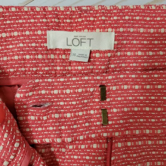 LOFT Boucle Shorts - Picture 4 of 5